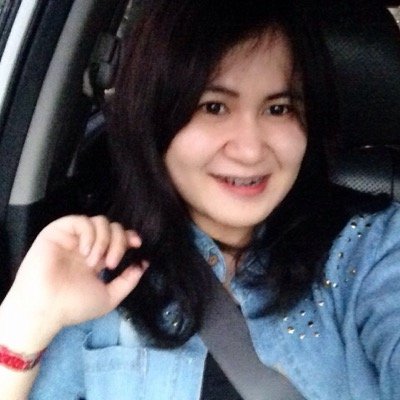 • Dina restu aulia ☺ 17 januari. ~Tuhan, selalu beri aku kekuatan ketika aku dalam kesulitan, kokohkan imanku, agar aku tidak berpaling dariMu