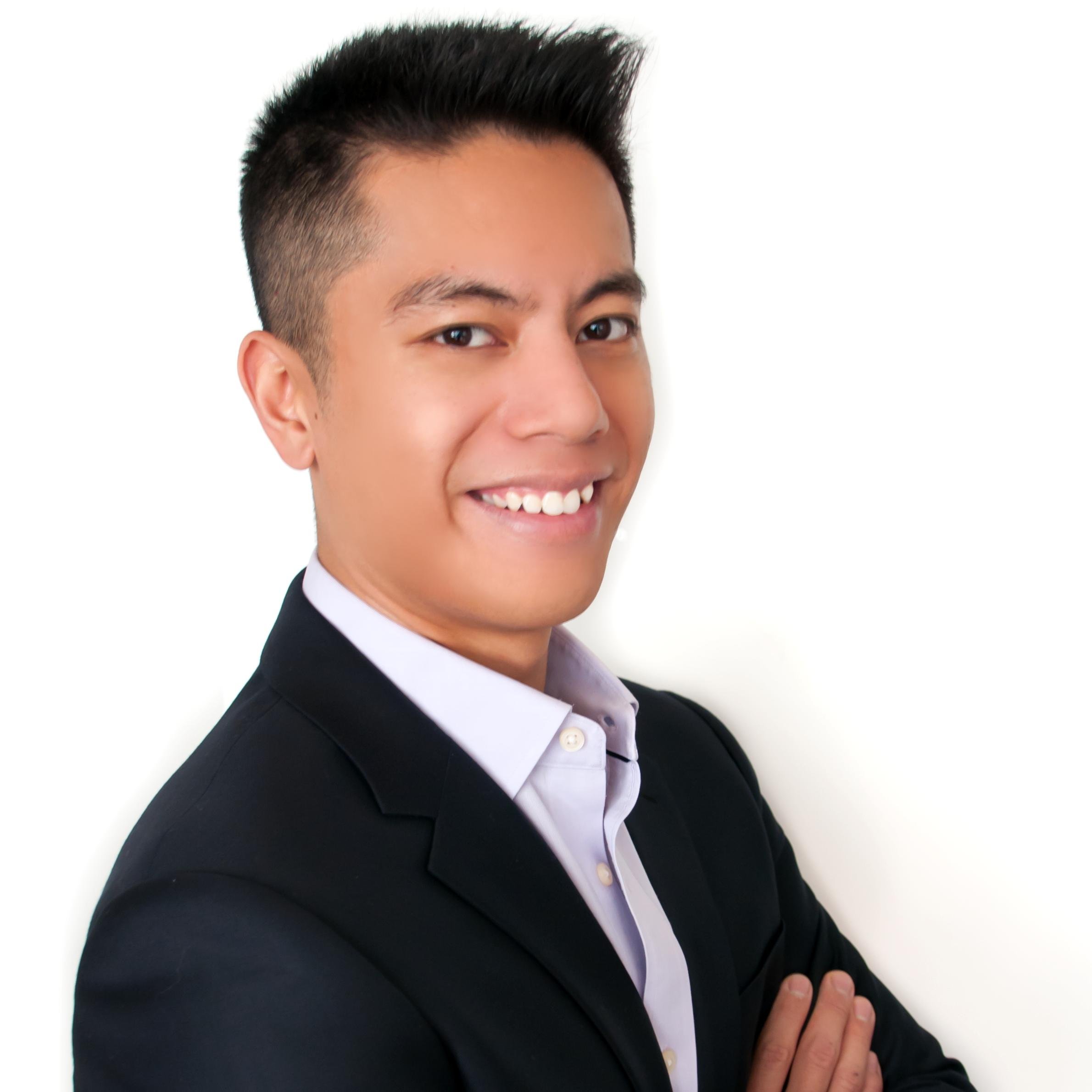 Real Estate Agent | Shop Consultant | Co-Founder of InstaPlay | Technology Enthuasist | Foodie | NBA Fan | Fitness Junkie
