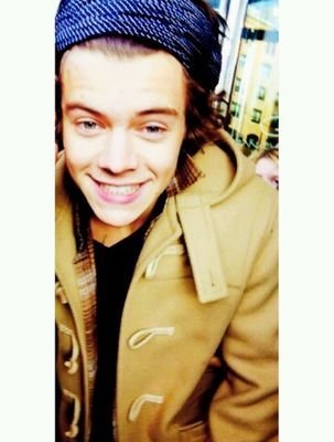 hiiiii, I just wanna tell you to never give up, he will follow you soon !! - @creepingstyles