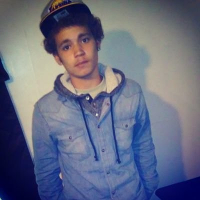 Trillest_Livin_'s profile picture. Niggas hate on me, but i just let them cuz i aint met a nigga yet who'll try me.