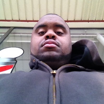 follow my friend @xTinaaNicole @NJoyngLyfe and @steelchick34 follow @lov_hello
