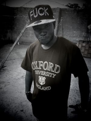 cecefu's profile picture. Am still upcoming so my heart is full of strength