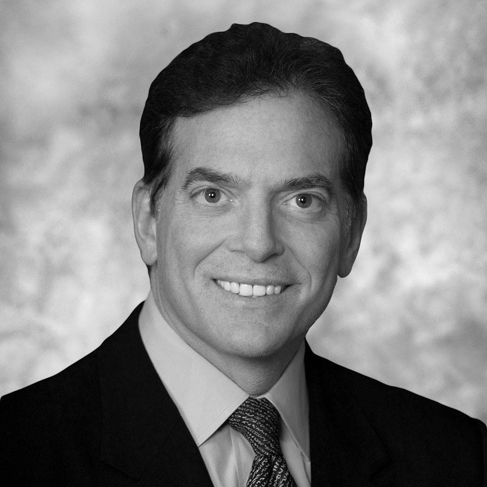 We are a full-service plastic, reconstructive and cosmetic surgery center, led by renowned plastic surgeon, Dr. Robert S. Kagan.