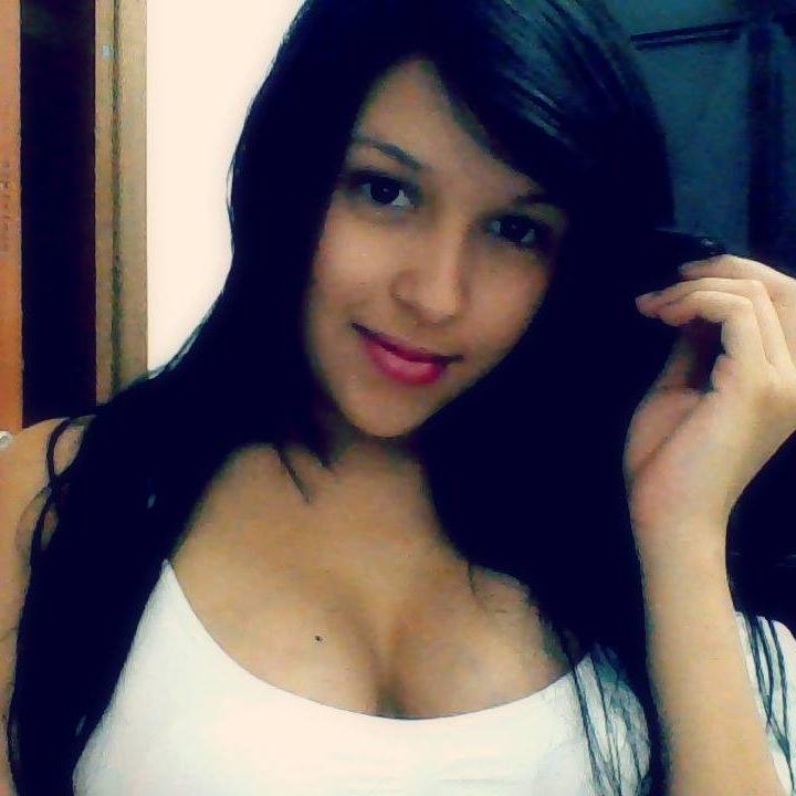 Bailarina - la Típica chica humilde .. La Vida es Bella Los Feos Son ustedes! ADMV - @efrain_92 & @OmarKoonze