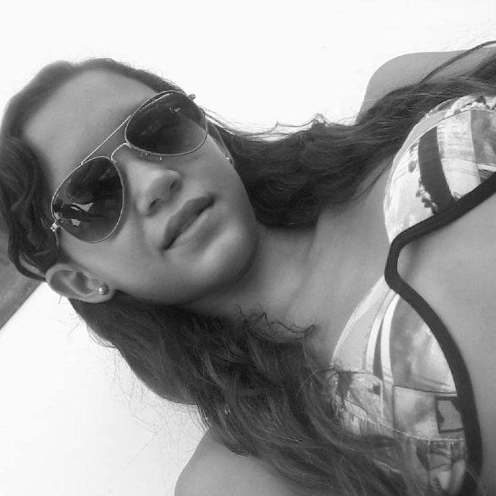 1DHLLZNI's profile picture. 