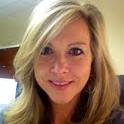 Private Banking, Jayhawk Loving, Food & Wine enthusiast. Travel is a passion!