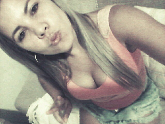 emmmanuelly's profile picture. Se temos a possibilidade de tornar mais feliz e mais sereno um ser humano, devemos fazê-lo sempre Academica Contabeis,CORINTHIANA ♥ Insta @manugomes23