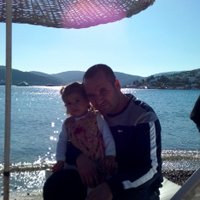 Elif Kursun (@elifecrinkursun) 's Twitter Profile