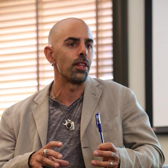 Executive Director, Center for Games and Impact, ASU, creating game-infused solutions to society's biggest challenges.

Incredible family. Avid horseman.