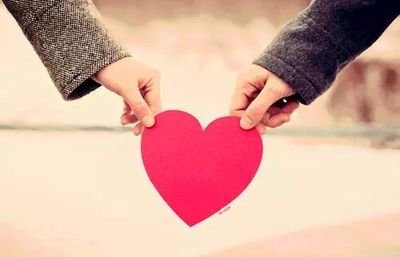 828e0f1a38144e6's profile picture. Bazen çoğu insana gülümseyerek küfür ederim