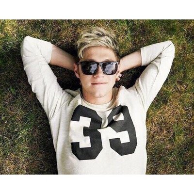 hellooo.,, you are one of the cutest niall girls!! remember he loves you with all his heart. please follow my main acc - @gunshotnialI ily