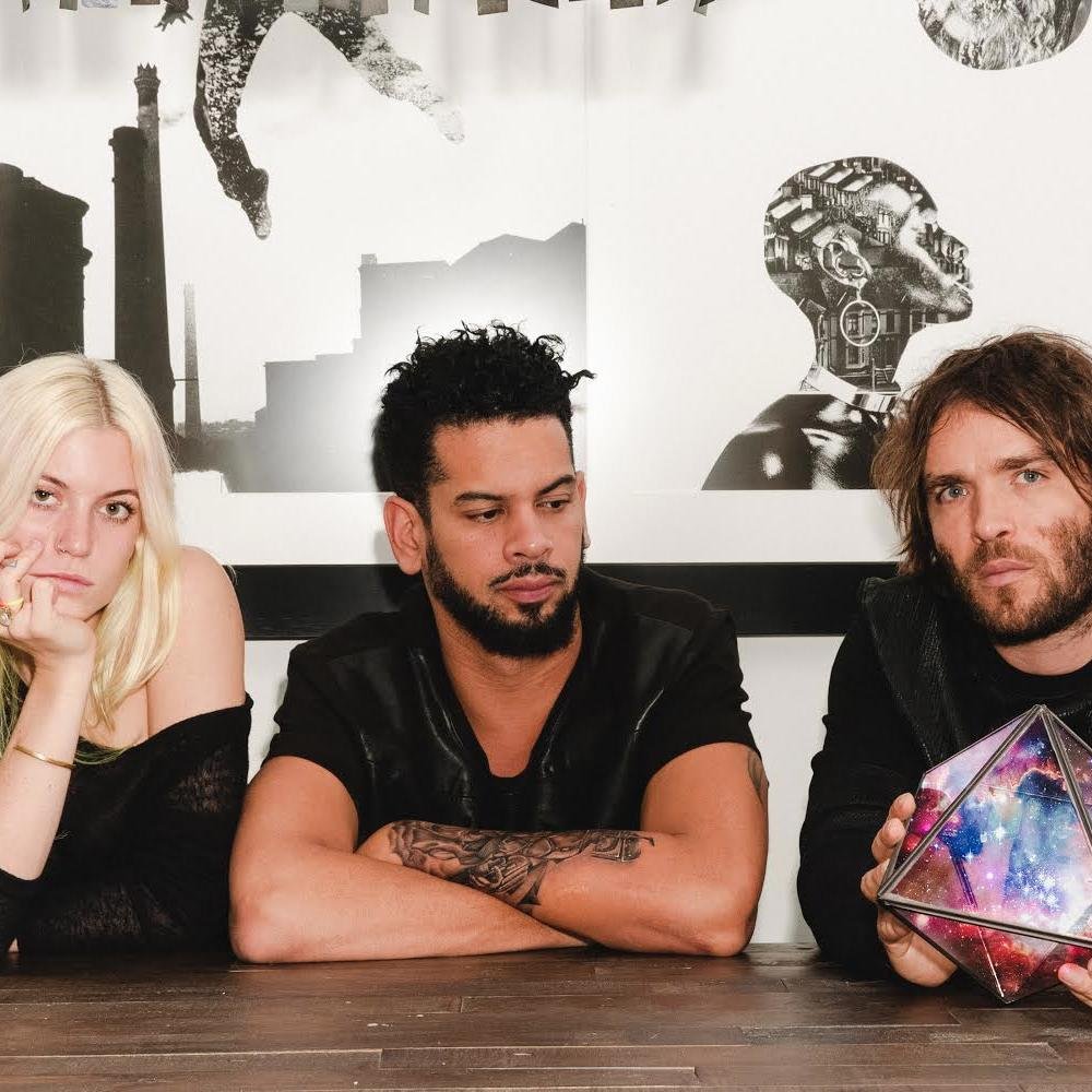 @LeeFossMusic // @MarcKinchen // @AnabelEnglundz