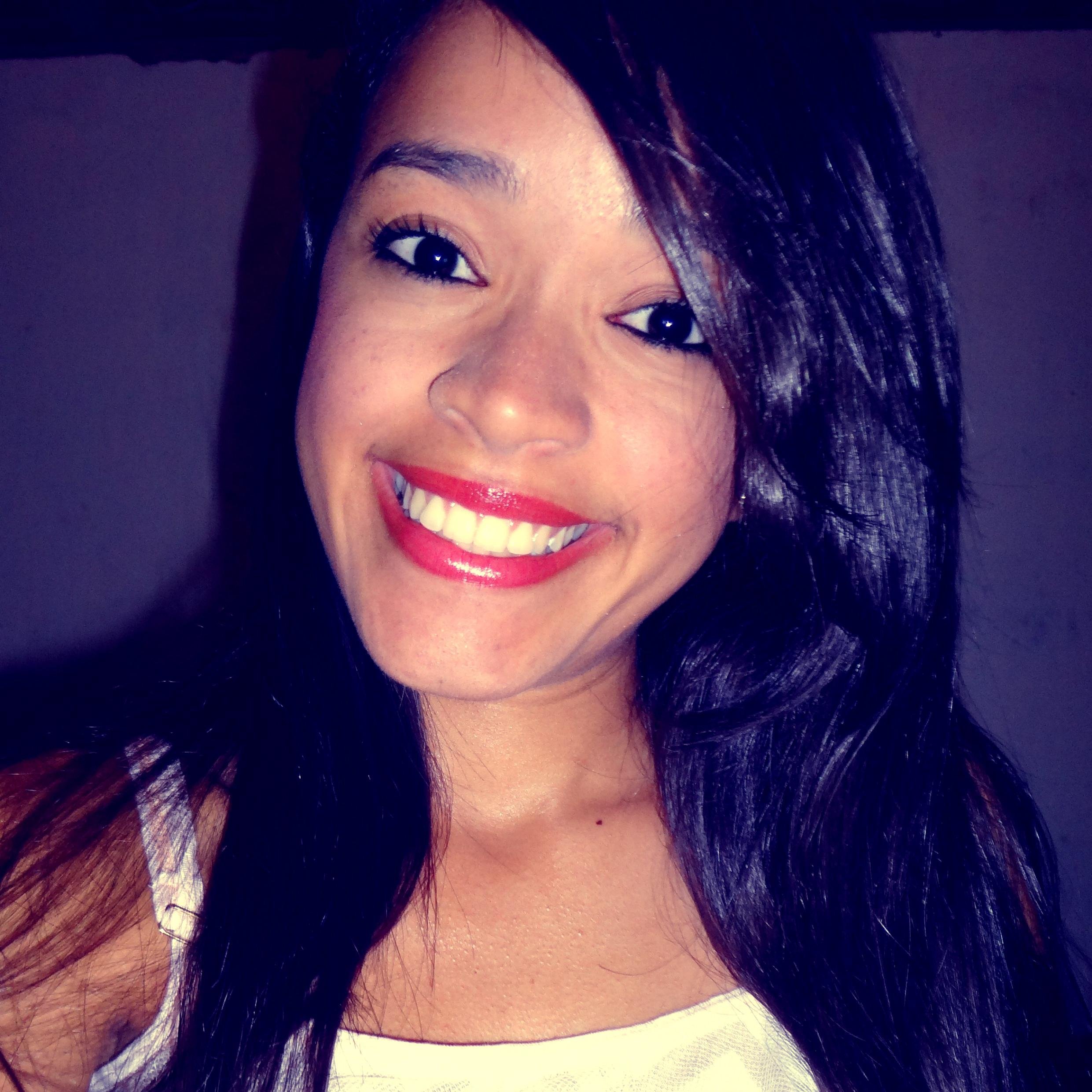 Ser feliz é o que importa, o resto é resto.