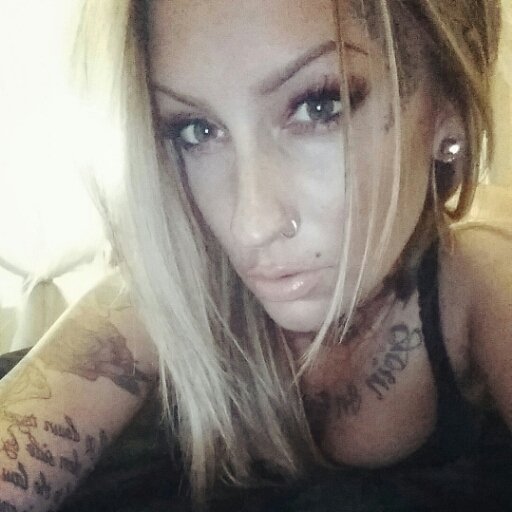 ☆Tara'knee Uh-Shell
-Teeny.
Wanderlust.
Southern Pistol.
Johnny Cash.
Lover.
Savage.
Sinner.
Best Friend.

Yea... It's like that.
xxx