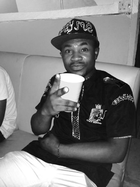 Rapper,singer, + producer,,more abt ♍ƺ  ping 2733FE24.