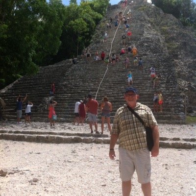 davidseanbarry's profile picture. 