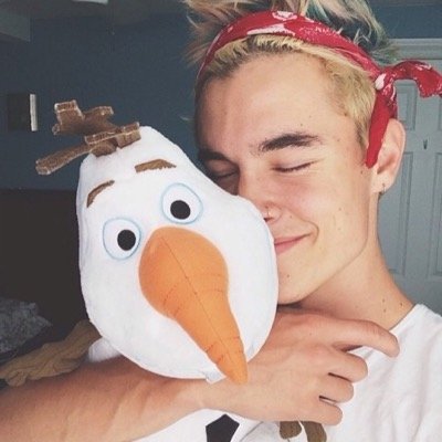 kianmyflower's profile picture. 