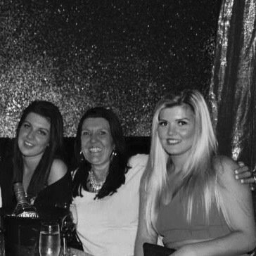 HatchSallyhatch's profile picture. Just a happily single mumma