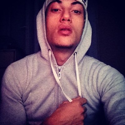 i need money. Instagram ; Deezhiii / Cinemagram ; DeeZhiii