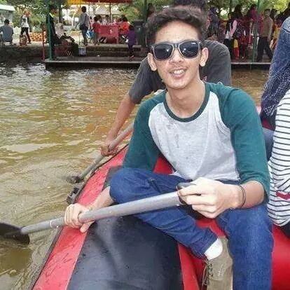 Bhuppenk_KJR's profile picture. aggie call my name, I was born in Bandung, my date of birth 26-01-97