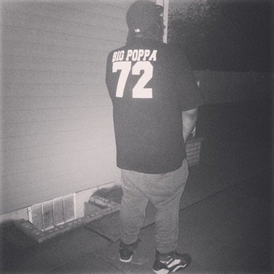#TeamiPhone chillin lookin for Mrs. Right Mainevent