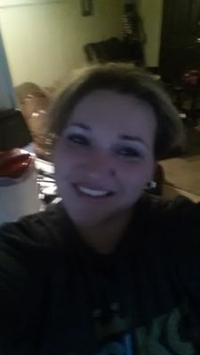 DawnMinick's profile picture. These hoes ain't #Royals#