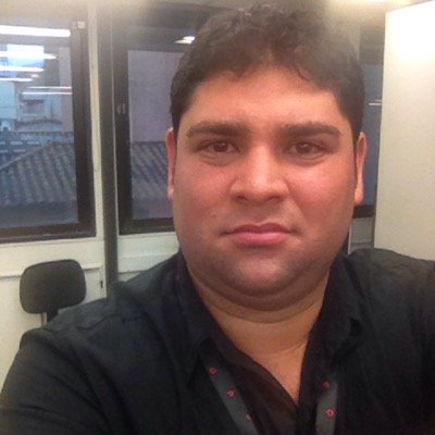 camoaristi's profile picture. 