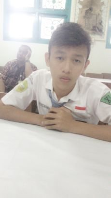 Divaio11_'s profile picture. 21 nov 1998 | aku hanyalah anak kecil yang terjebak di keramaian oarang dewasa,, yang terpinggirkan di dunia nyata maupun dunia maya