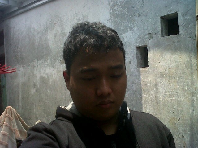 Mamet135's profile picture. hidup bagai secangkir kupi dan sebatang rokok yg menyala