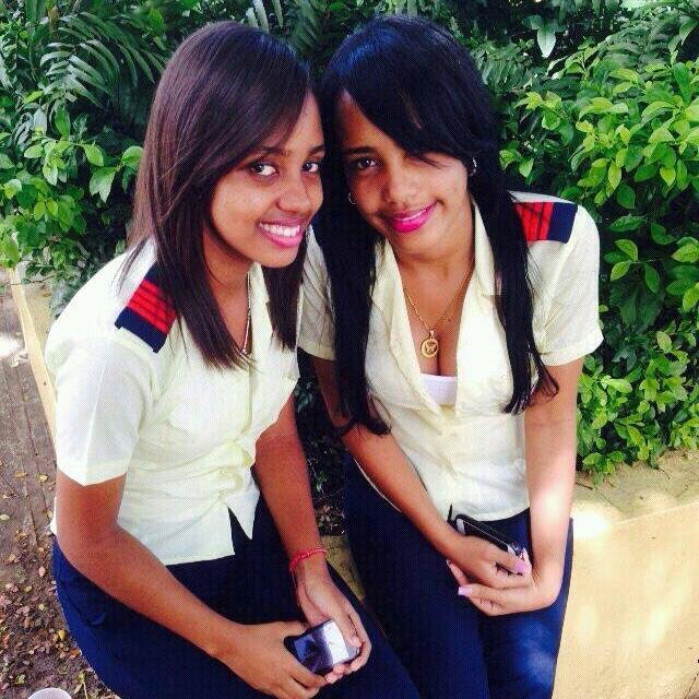 ~ I love God I love my life & I love you to you ~
CONFI @Flakitokaponi Te amo