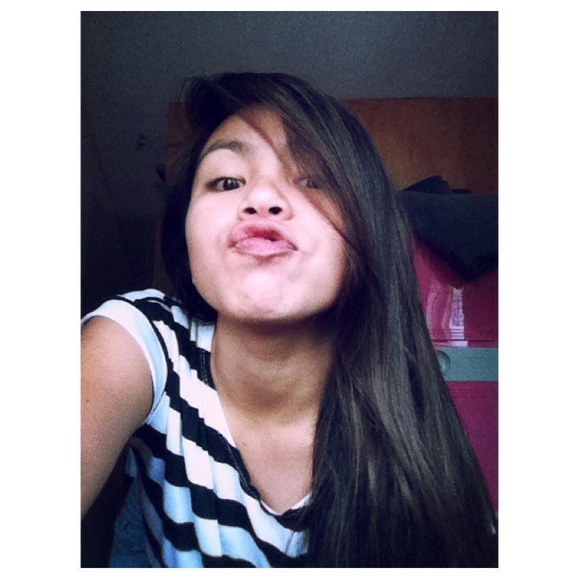 I super love music | 16 yrs old | God is my Hero :)