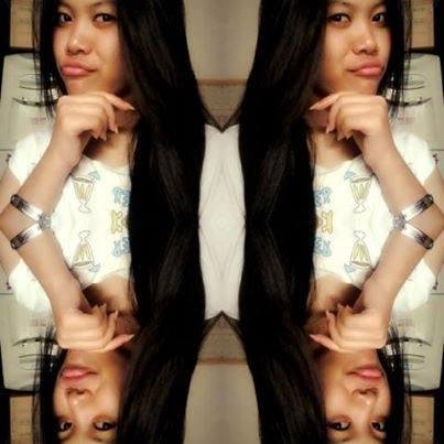 ciye jangan di stlak doang dong , ayo lah di follow dulu ! siapa tau jodoh :D :3