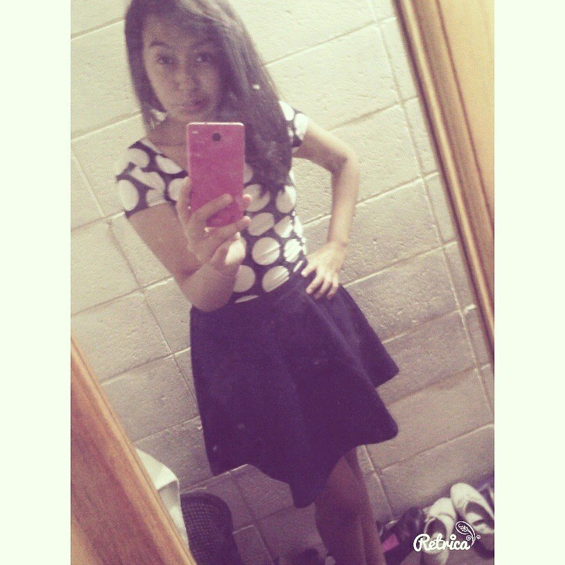♥ Ariana Grande *-* Sígueme & Te Sigo ♥