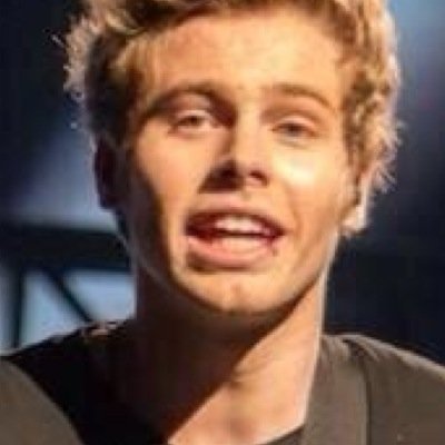 hey hey follow @luvdiscluke please !! :D