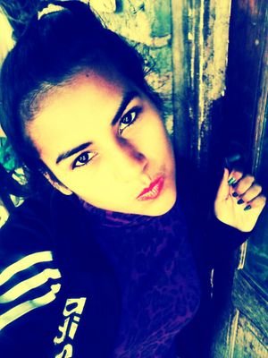 carlapamelal15's profile picture. nada es para siempre :3