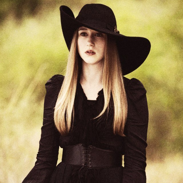Just a girl who happens to have special powers and brought a dead boy back to life. Nothing special. ||MultiRP