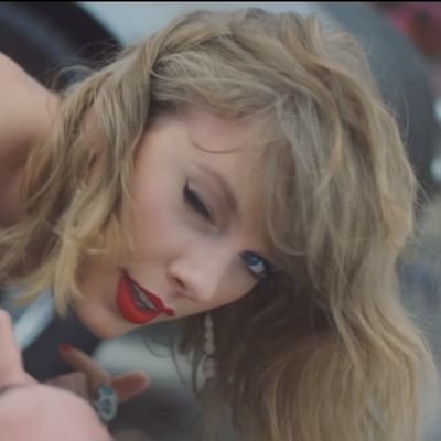 free follow from @seatownswift
