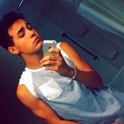 so im inlove with this jacob kid