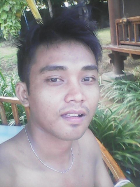 CgHariyanto's profile picture. tetap optimis mencapai masa depan!!!