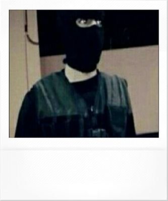 أنا من الروقه كعام المعادين
اللي لهم فالوقت صوله وجوله