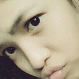 laylar_laila010's profile picture. Hello everyone, I have Twitter Layla's nice to know. The track has a lot do not follow too. And thanks to all who follow