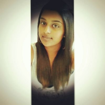 Beauty isn't the size of your waist, or the brand of your clothes, its the look of your smile♡ #TeamFollowBack #IFollowBack ( :