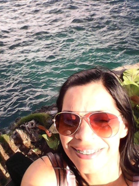 Maria_del_R_Hen's profile picture. Lic. en Educación. Madre de una hermosa e inteligente niña. Mi meta el cielo junto a mi familia. Amo la lectura y la paz. Fiel a la amistad!!!