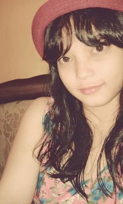 Mom & Dad | Bro & Sist | Wilson Chandra | Traveller l Listen to music l Drawing l Read the comic l Paint l
Photograph l love myself,love my family