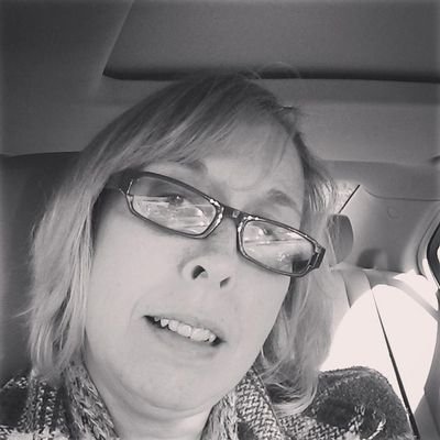 Working at GLACIER HILLS. Ann Arbor, Michigan. Owner of Cake Bites.  AAS,From MCCC. BA, From Siena Heights University. #Food, #chef.
