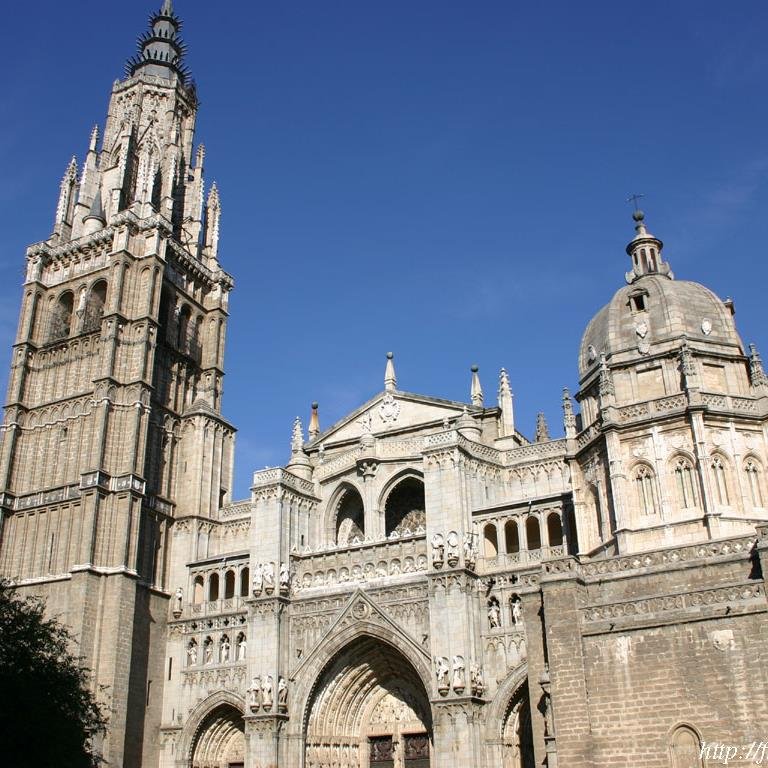 StandarQhjsxcjv's profile picture. スペインの観光地をツイートしています。もしよろしければRTください。なお旅行資金用に自動で１万フォロワーと毎月１万円の副収入が手に入るツイッターツールを無料プレゼント中！プレゼントはこちらから↓