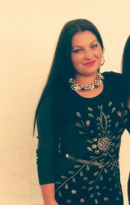 PaparaAdriana's profile picture. 