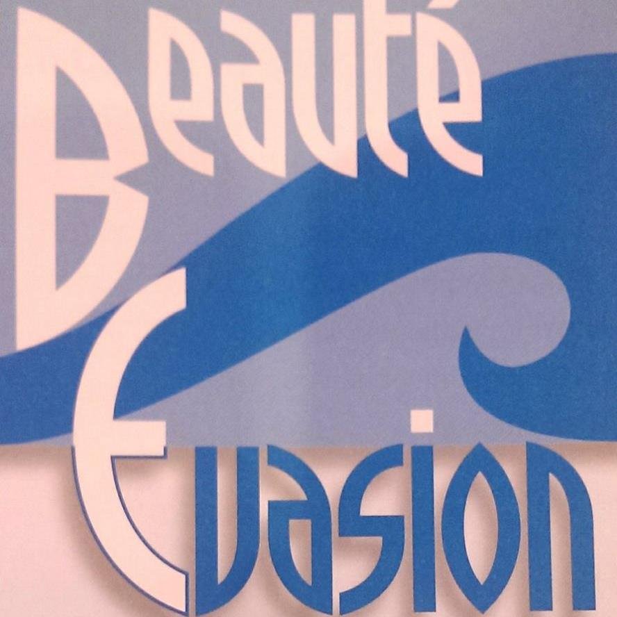 Situé dans le centre ville d’Arpajon, Essonne ; Beauté Évasion, institut de beauté, vous accueille dans leurs locaux de 150m² avec CARITA & THALGO.