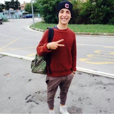 lollinz's profile picture. 