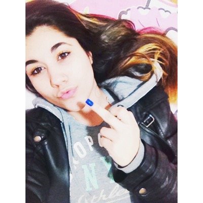 “Não aceito que digam que tenho que ser assim ou assado. Tenho que ser como eu sou. E ponto.” - Clarissa Corrêa